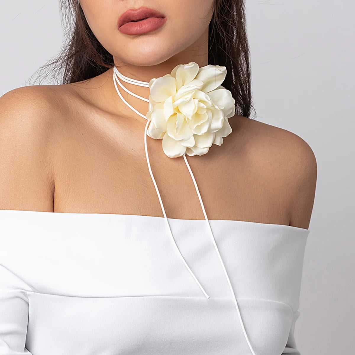 CHOKER BIG FLOWER
