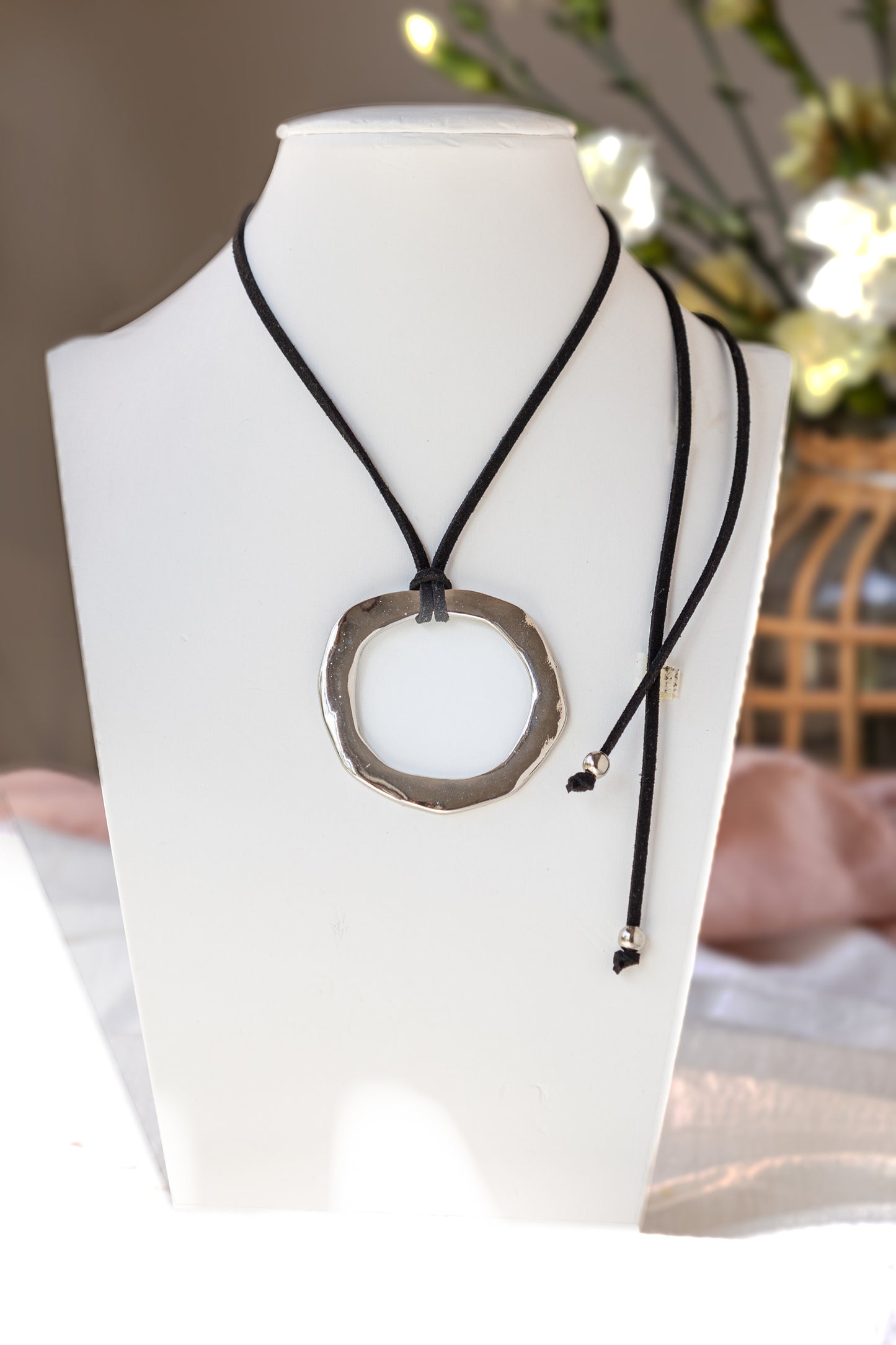 Choker Circle