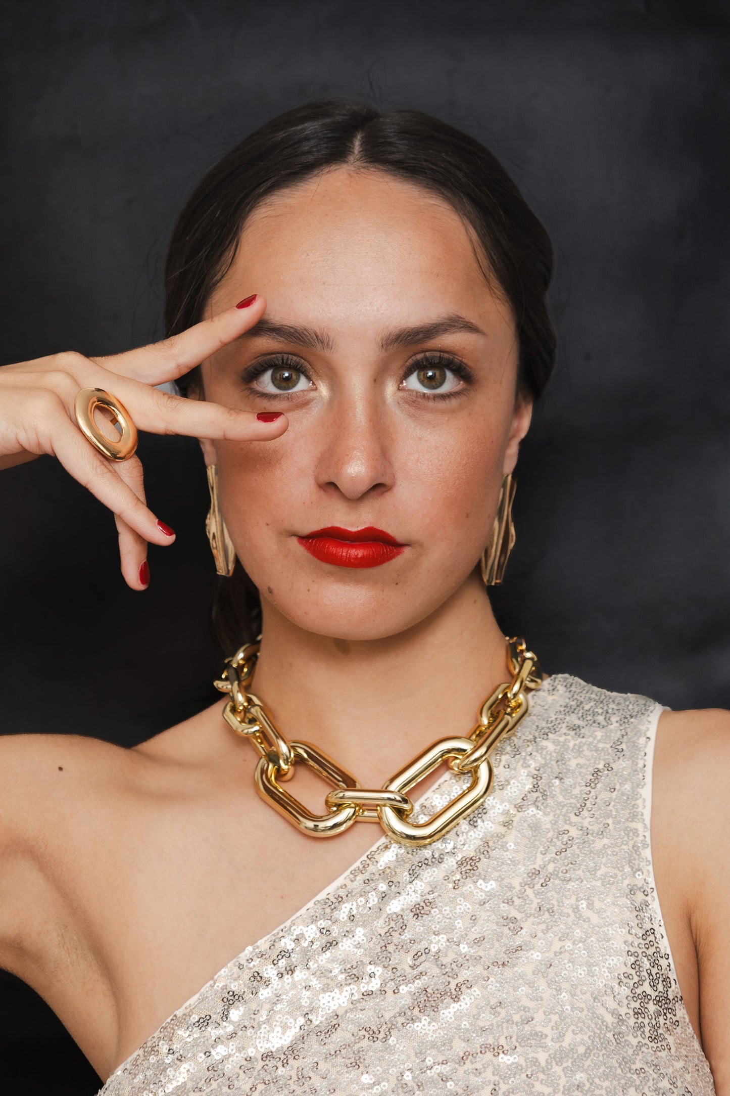 CHOKER STYLE GOLD